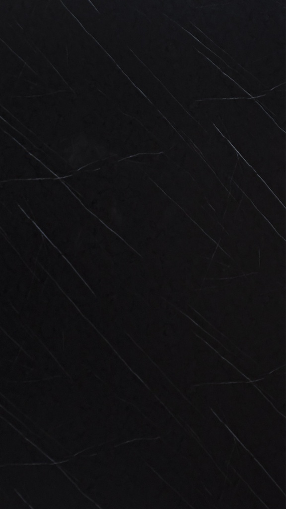 Melamina Económica Negro   122x244cm